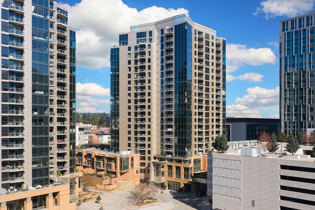 Condo in Bellevue, Washington, United States 2 - 17404860