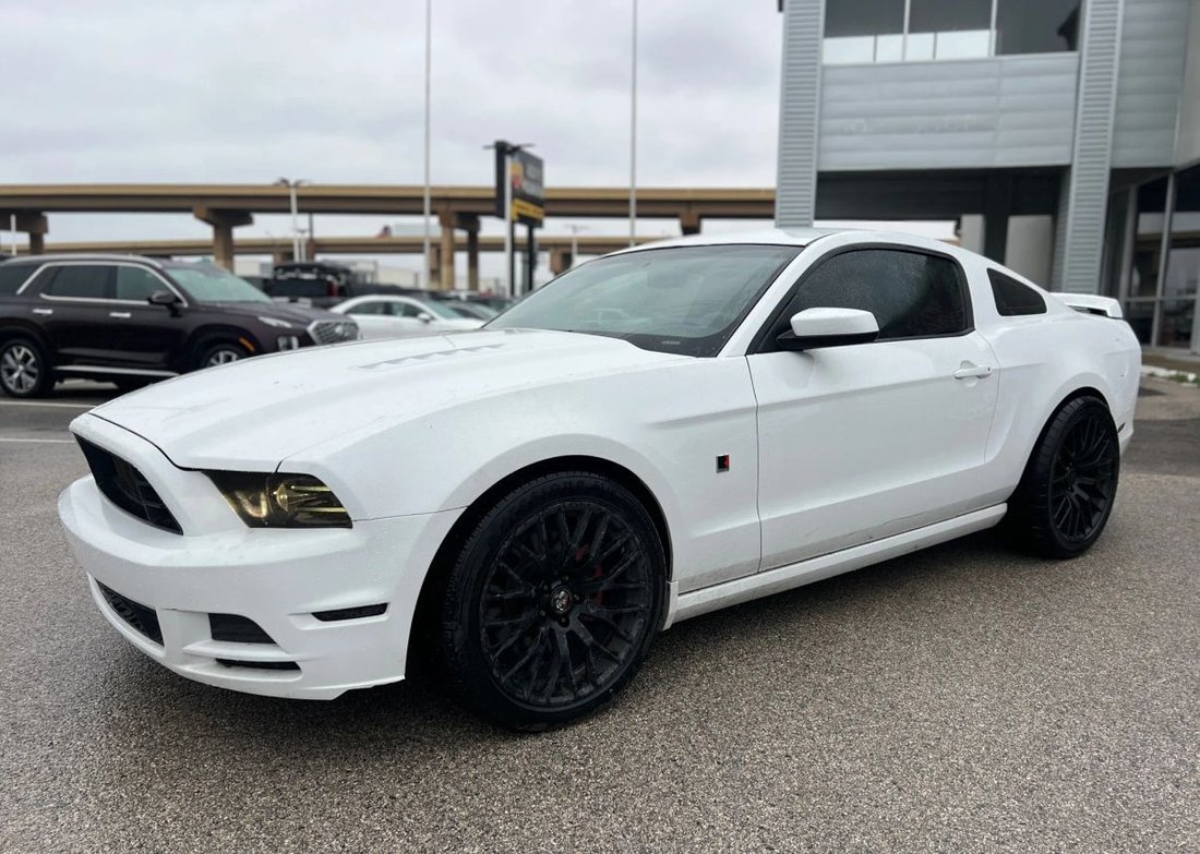 Coupe in Dallas, TX, United States 4 - 17405426
