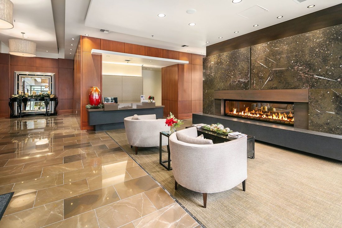 Condo in Bellevue, Washington, United States 3 - 17404860