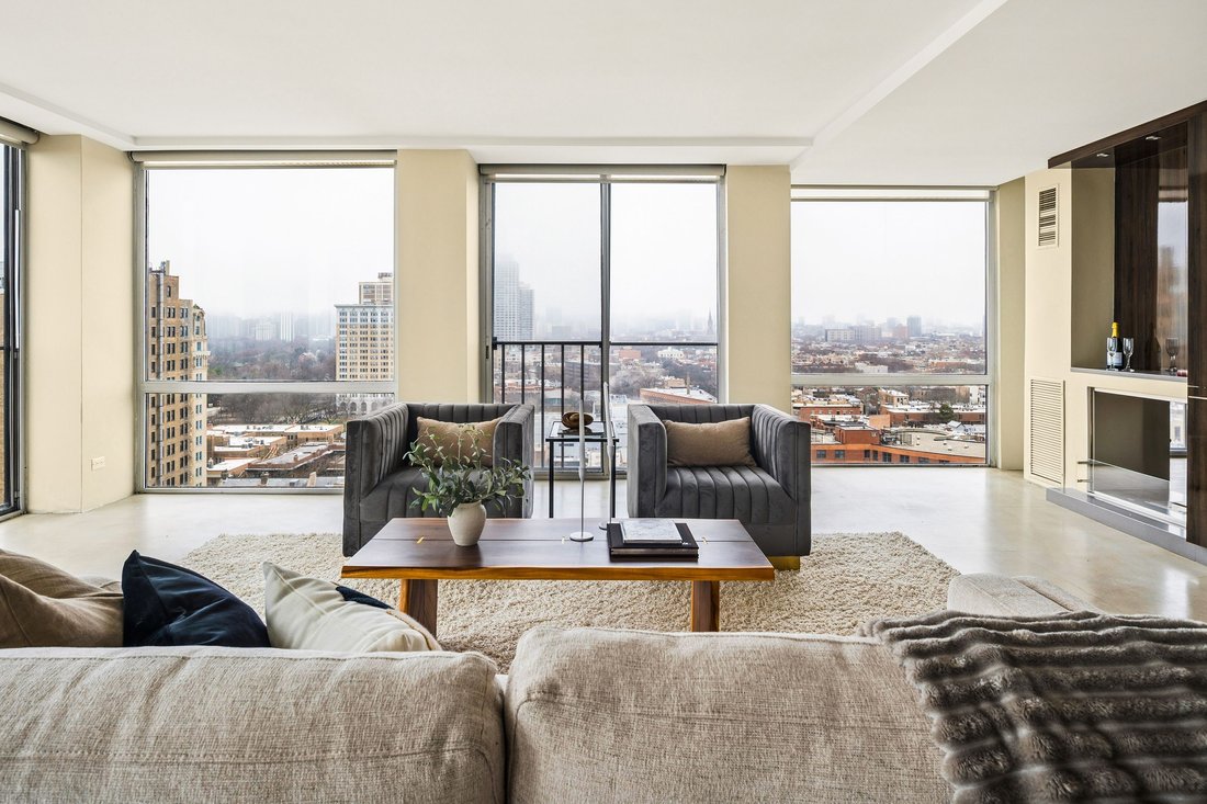 Condo in Chicago, Illinois, United States 4 - 17406090
