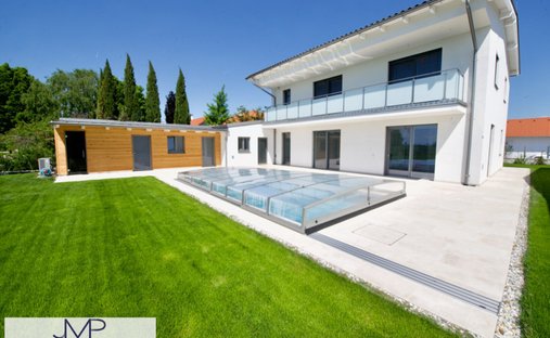 Villa in Gols, Burgenland, Austria 1