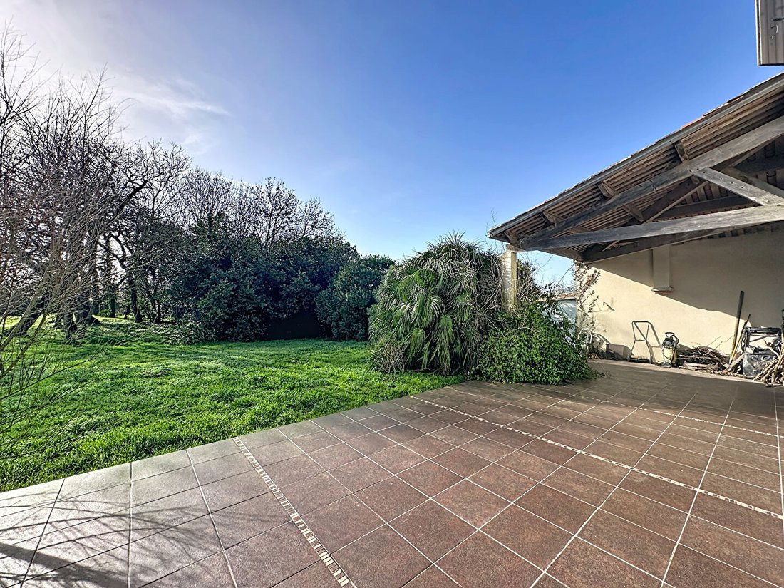 Villa in Fouras, Nouvelle-Aquitaine, France 2 - 17405853