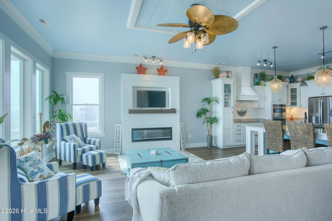 House in North Topsail Beach, North Carolina, United States 4 - 17404865