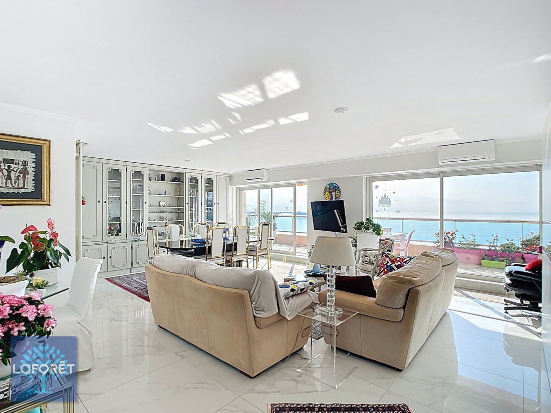 Apartment in Le Plan, Cannes, France 4 - 17405956