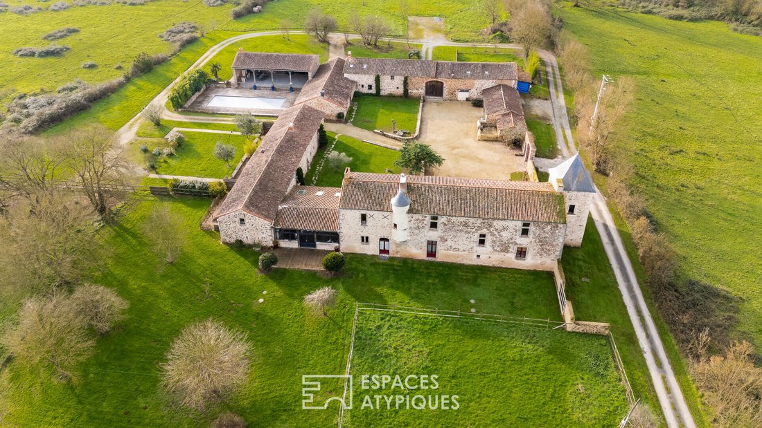 Villa in Coulonges-Thouarsais, Nouvelle-Aquitaine, France 1 - 17405815
