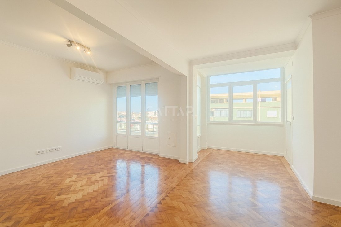 Apartment in Alvalade, Lisbon, Portugal 3 - 17406128