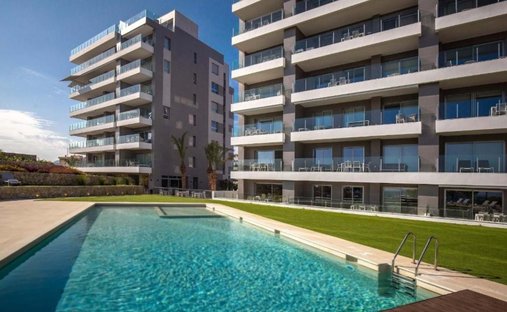 Penthouse in la Vila Joiosa / Villajoyosa, Valencian Community, Spain 1