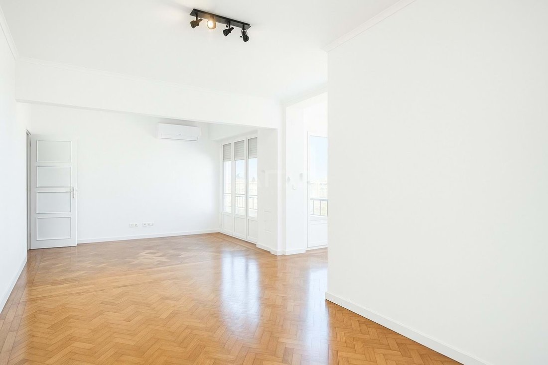 Apartment in Alvalade, Lisbon, Portugal 4 - 17406128