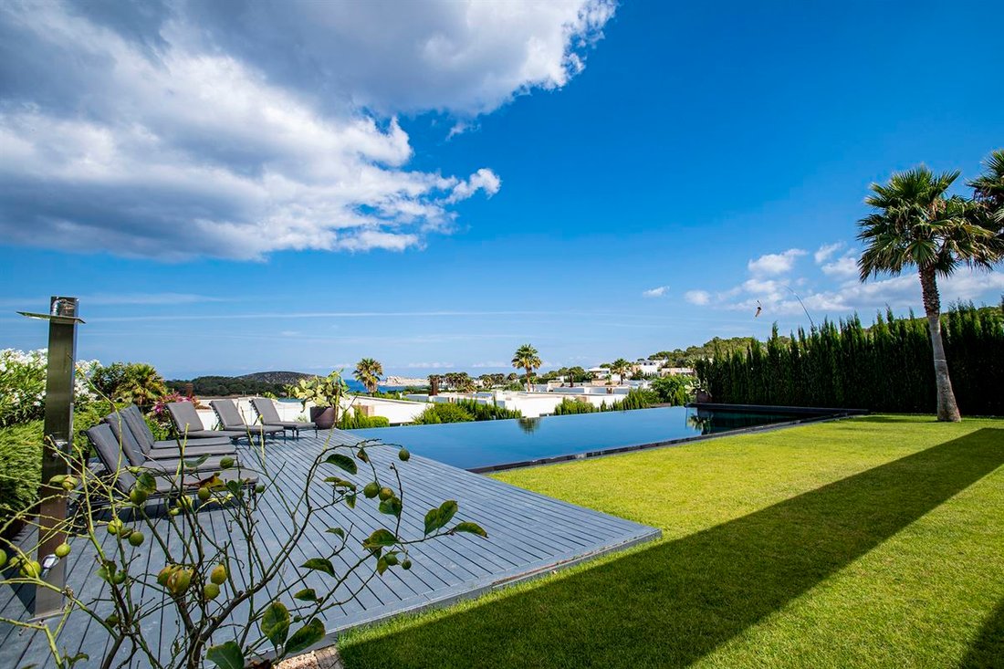 Villa in Balearic Islands, Spain 5 - 17406168