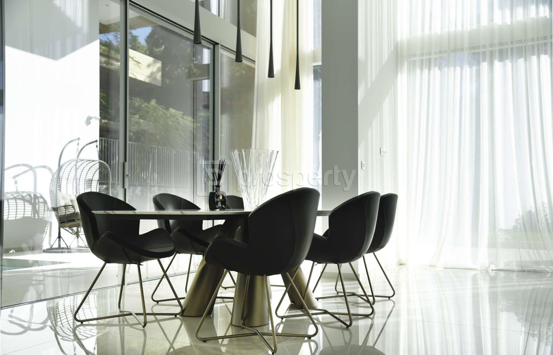 Estate in Glyfada, Attica, Greece 5 - 17406476