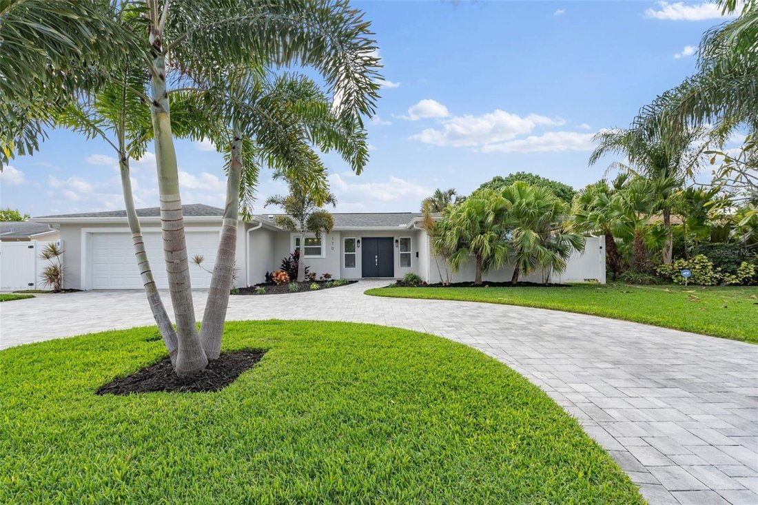 House in St. Petersburg, Florida, United States 1 - 17407077