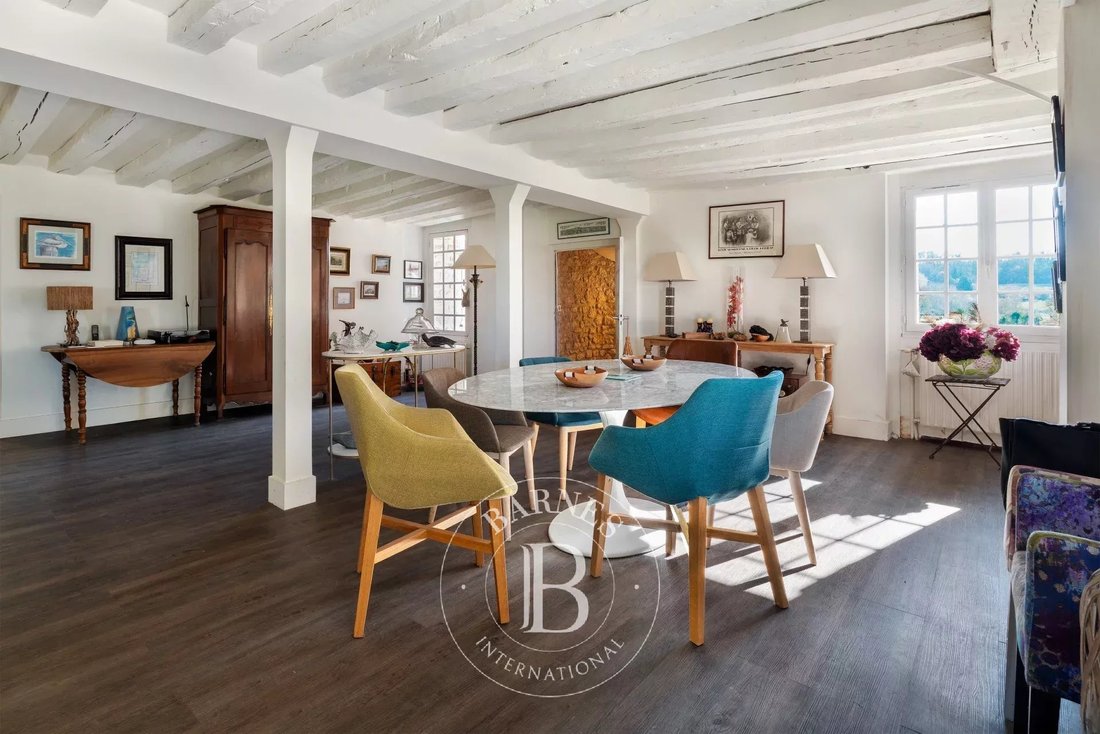 Estate in Chaumont-en-Vexin, Hauts-de-France, France 5 - 17408028