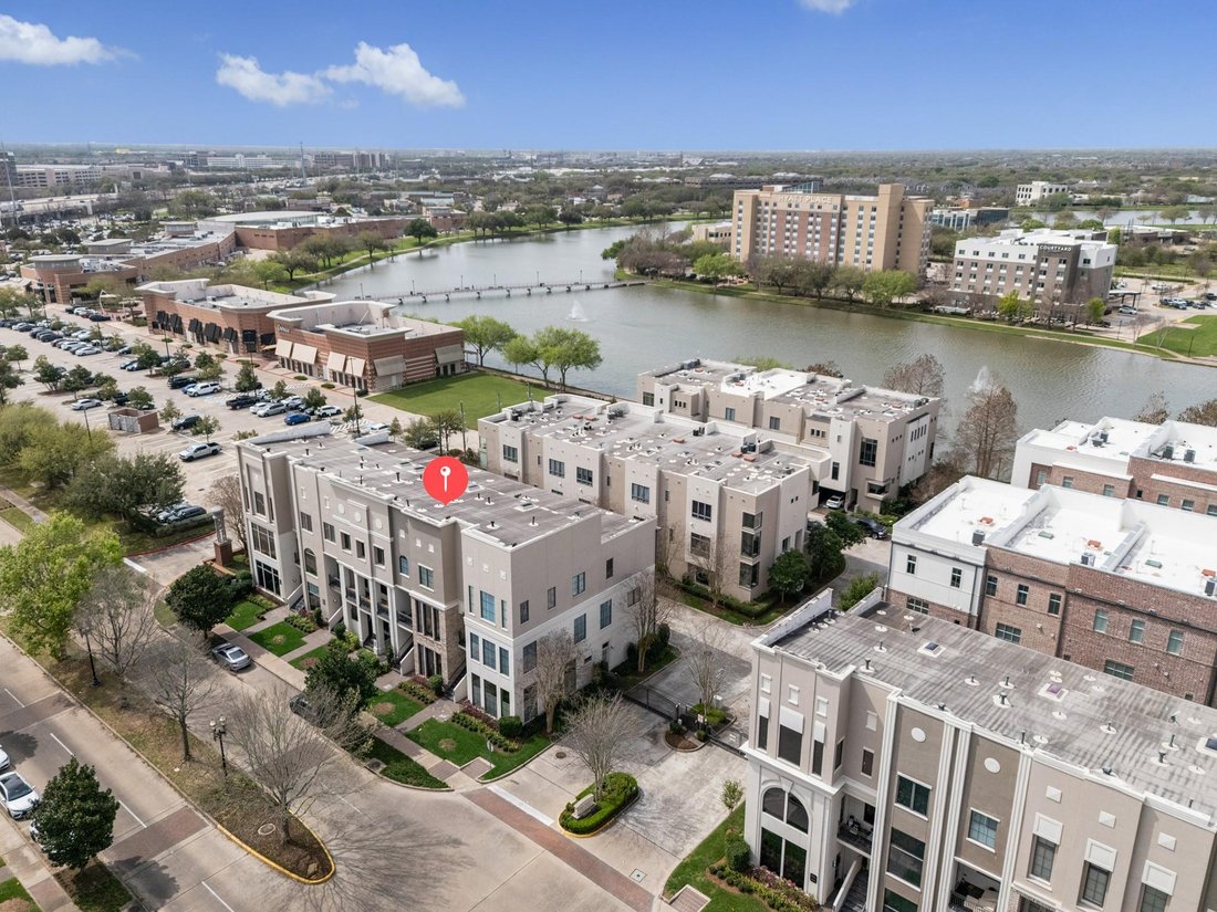Townhouse in Sugar Land, Texas, United States 3 - 17407506