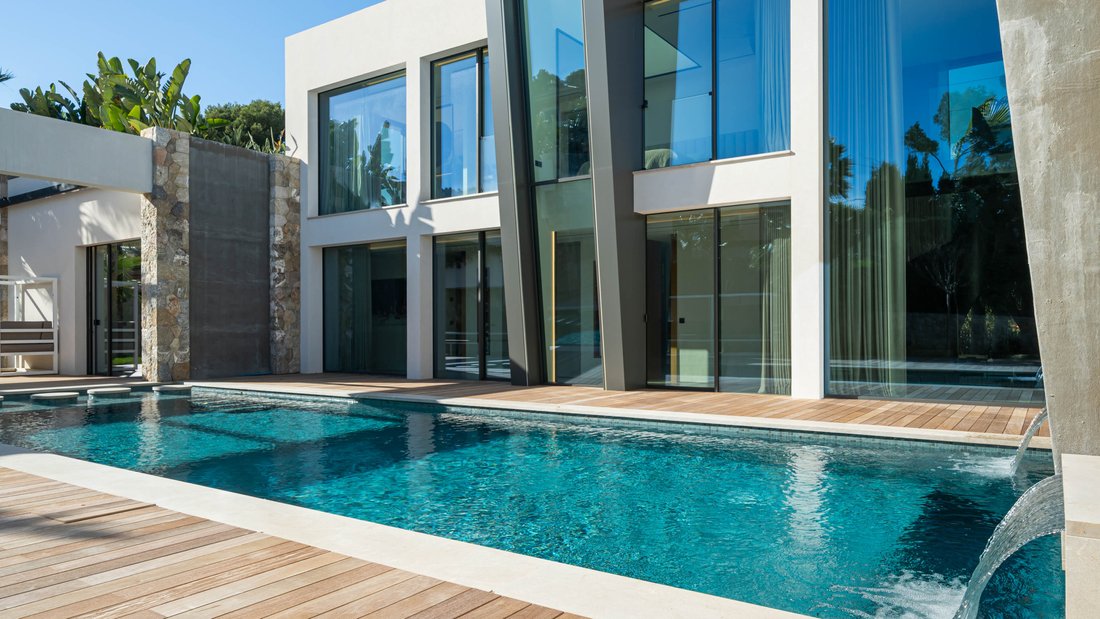 Villa in Rotes Velles, Calvia, Balearic Islands 2 - 17406791