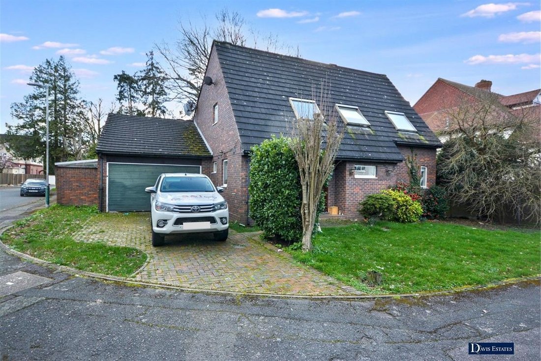 House in Emerson Park, Romford, England 2 - 17406724