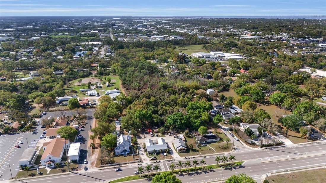 Bradenton, Florida, United States 3 - 17406968