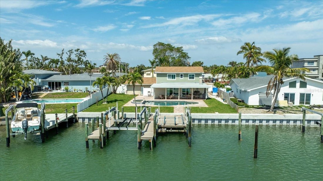 House in St. Petersburg, Florida, United States 5 - 17407433