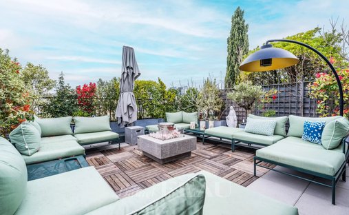 Apartment in La Plaine des Sablons, Neuilly-sur-Seine, France 1