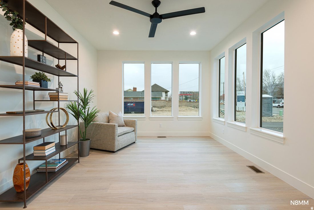 House in Sandy, Utah, United States 3 - 17406696