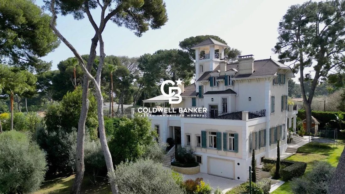 Villa in Antibes, Provence-Alpes-Côte d'Azur, France 5 - 17407068