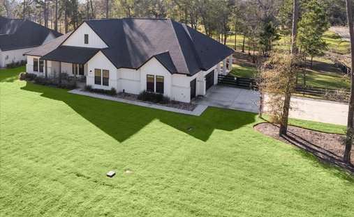 House in Magnolia, Texas, United States 1