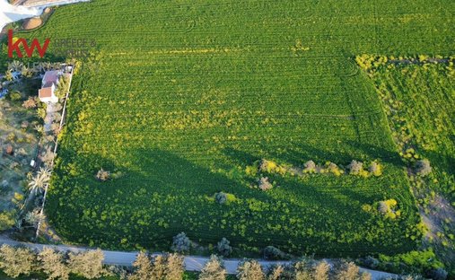Terreno a Lakatamia, Distretto di Nicosia, Cipro 1