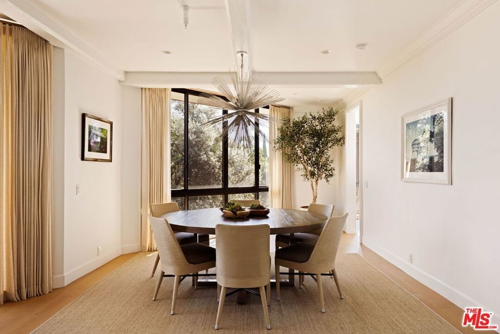 Condo in Beverly Hills, California, United States 1 - 17407146