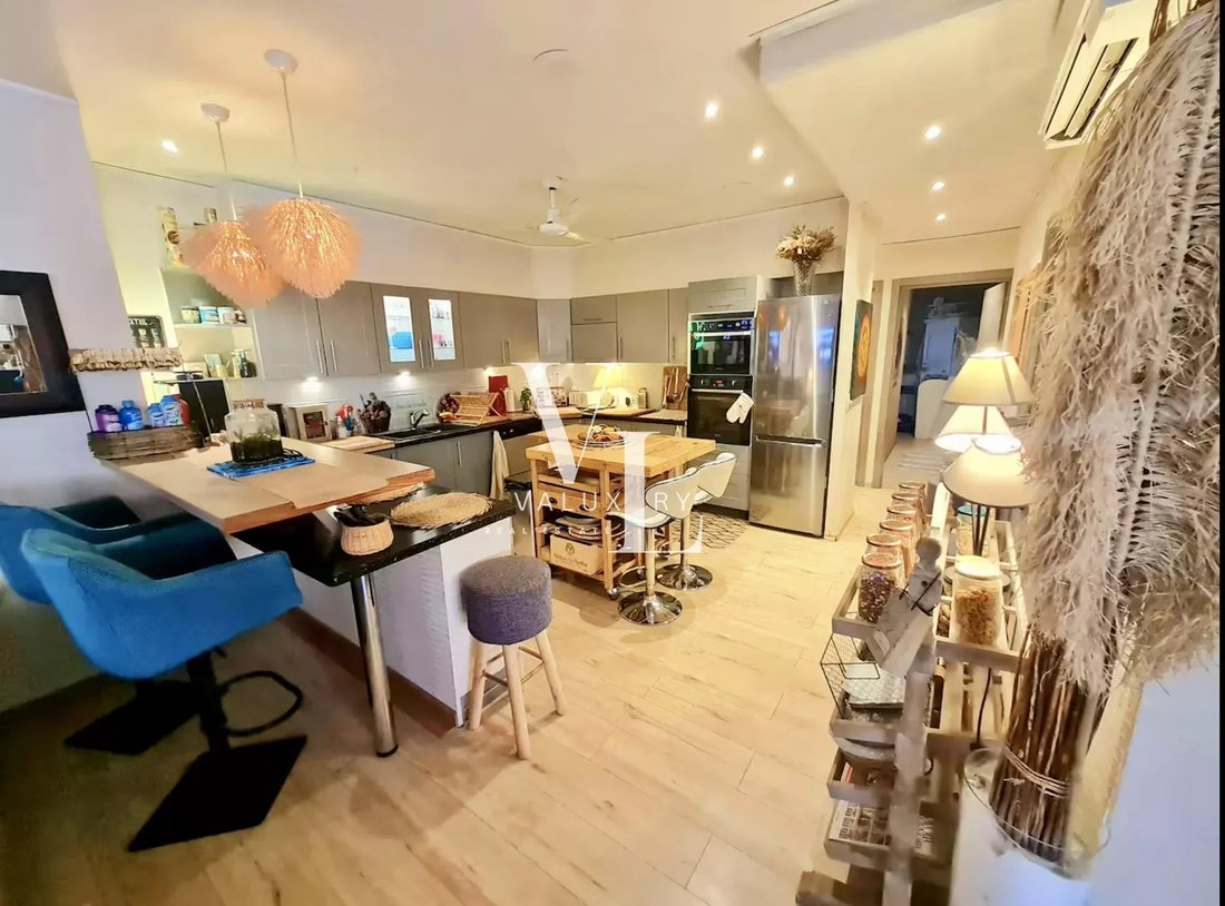 Apartment in Est, Cogolin, France 5 - 17406951