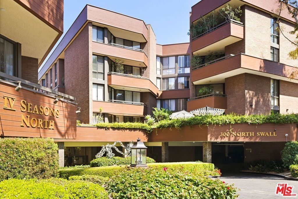 Condo in Beverly Hills, California, United States 3 - 17407146