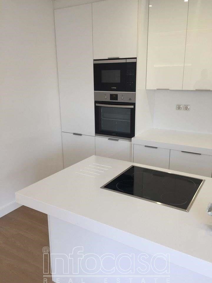 Apartment in Sunoikia Kolonakiou, 1st District of Athens, Athens 3 - 17407021