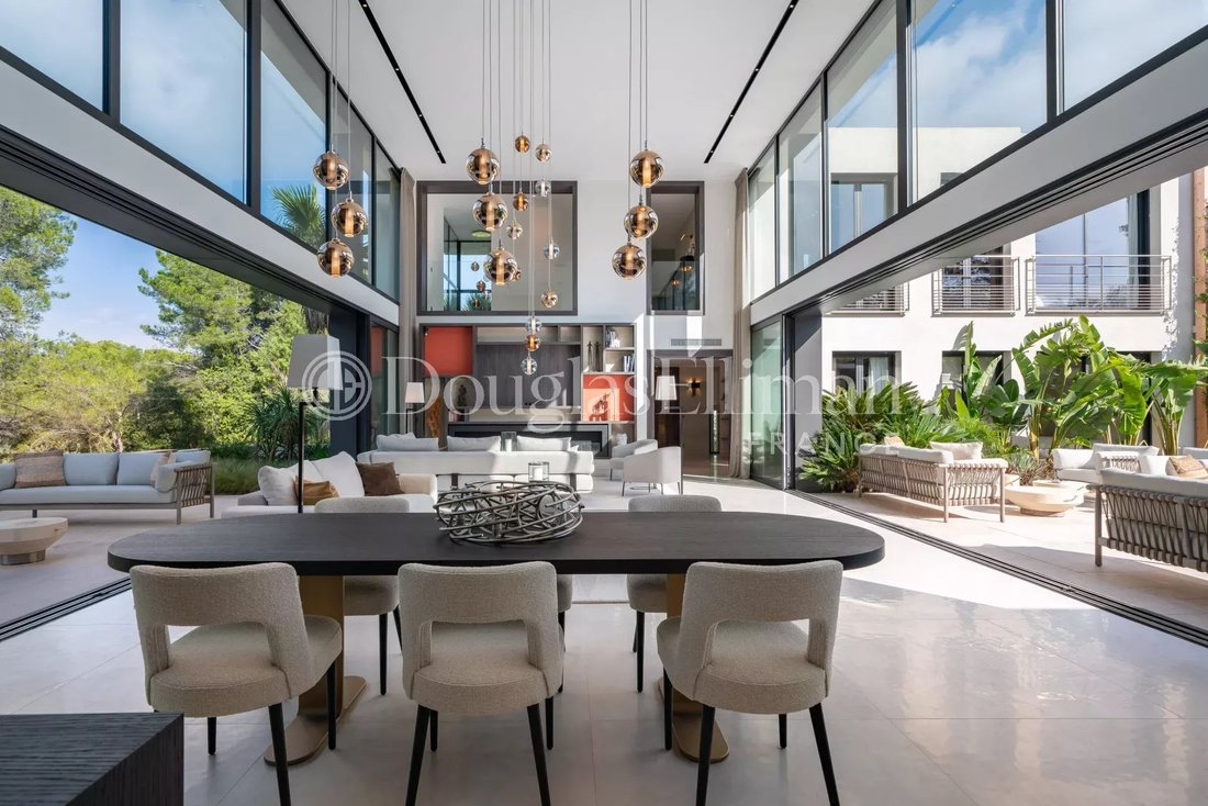 Villa in Mougins, Provence-Alpes-Côte d'Azur, France 5 - 17407675