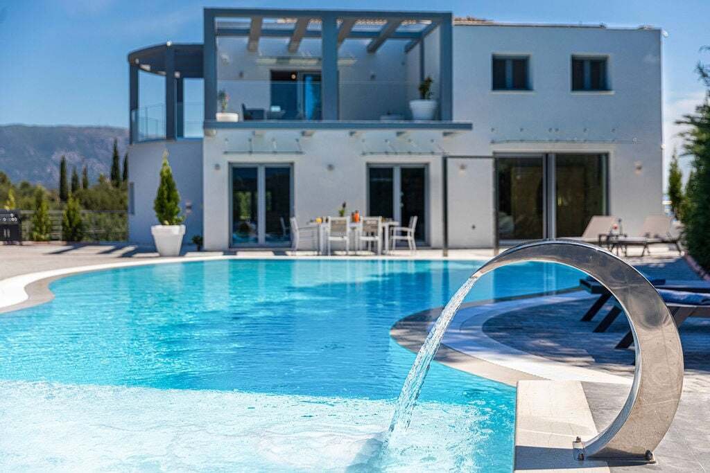 Villa in Corfu, Peloponnese, Western Greece and the Ionian, Greece 2 - 17408033