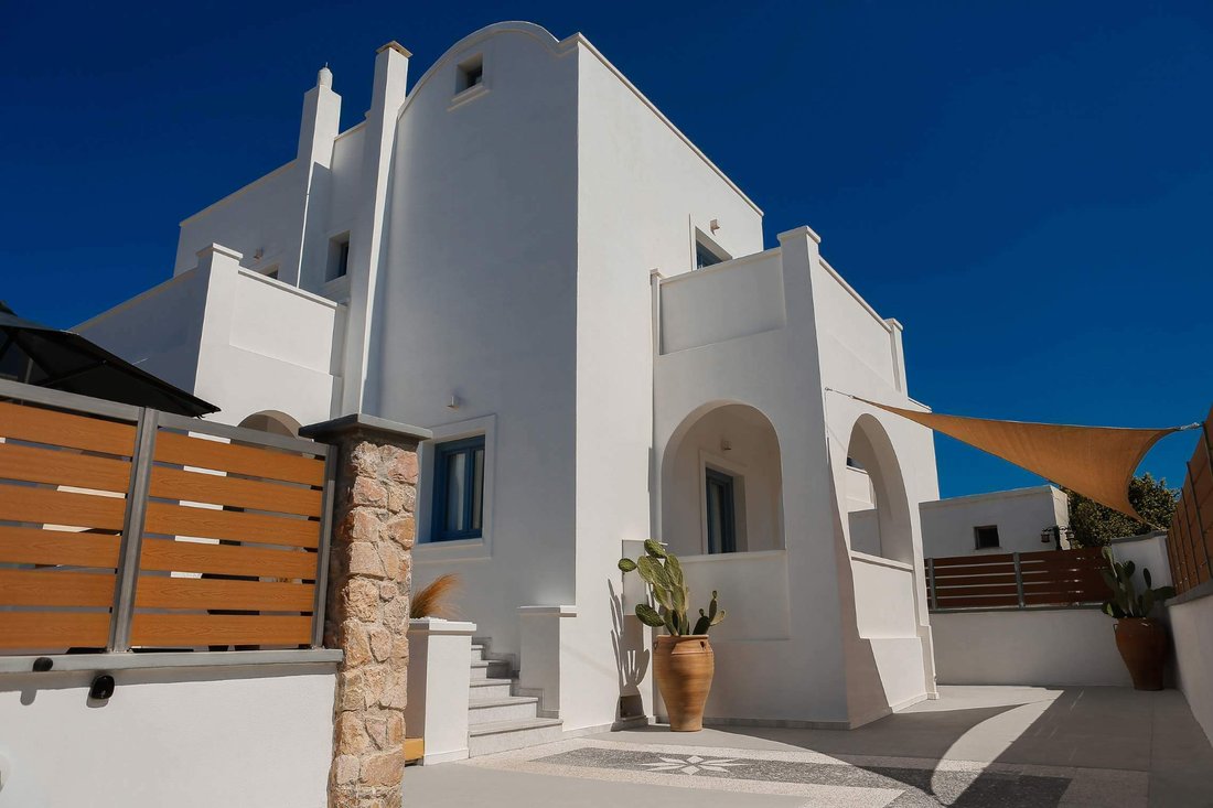 Villa in Thira, Aegean, Greece 1 - 17407828