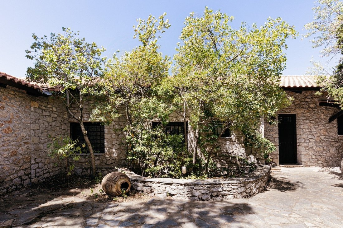 Villa in Arachova, Thessaly and Central Greece, Greece 2 - 17408244