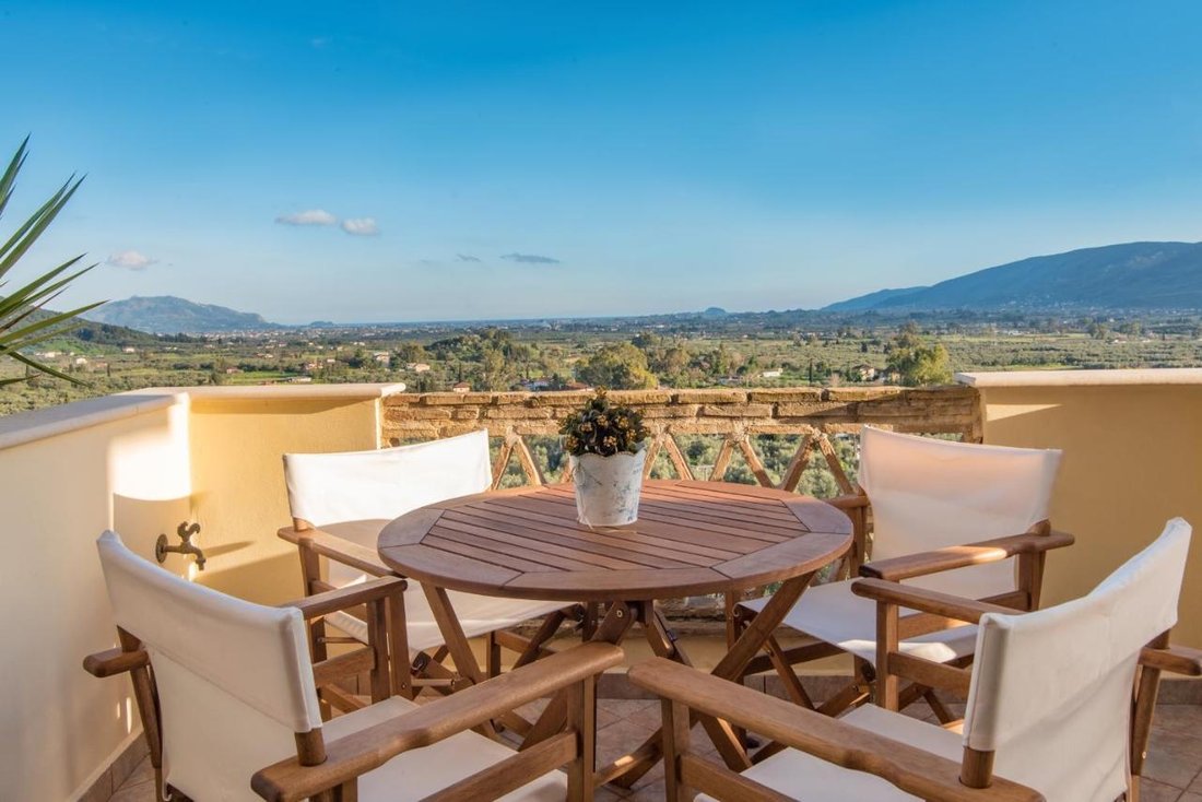 Villa in Kato Gerakariou, Alykes, Greece 5 - 17407955