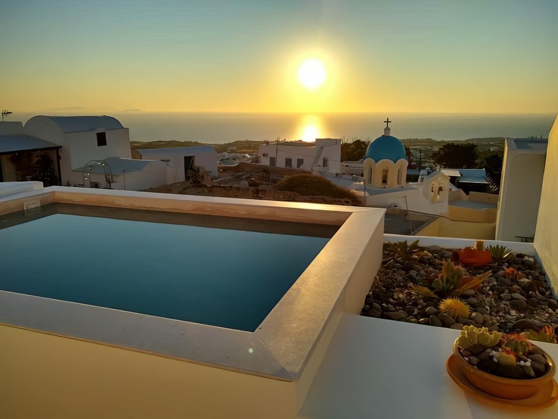 Villa in Thira, Aegean, Greece 1 - 17408415