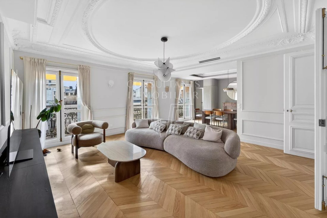 Apartment in Courcelles-Wagram, Paris 17e Arrondissement, Paris 3 - 17372572
