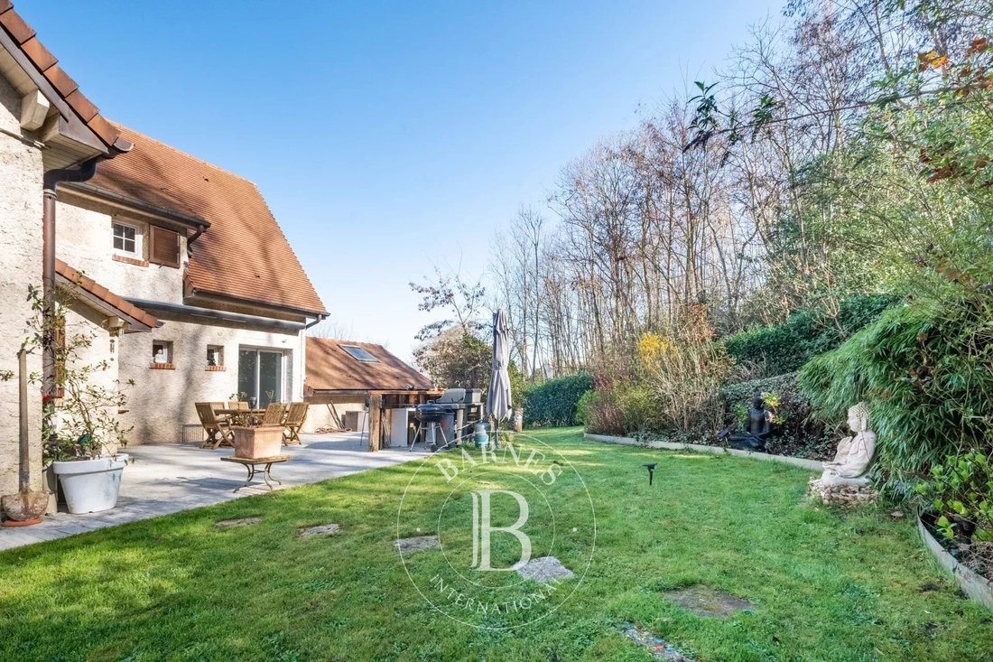 Casa en Aigremont, Isla de Francia, Francia 2 - 17406843