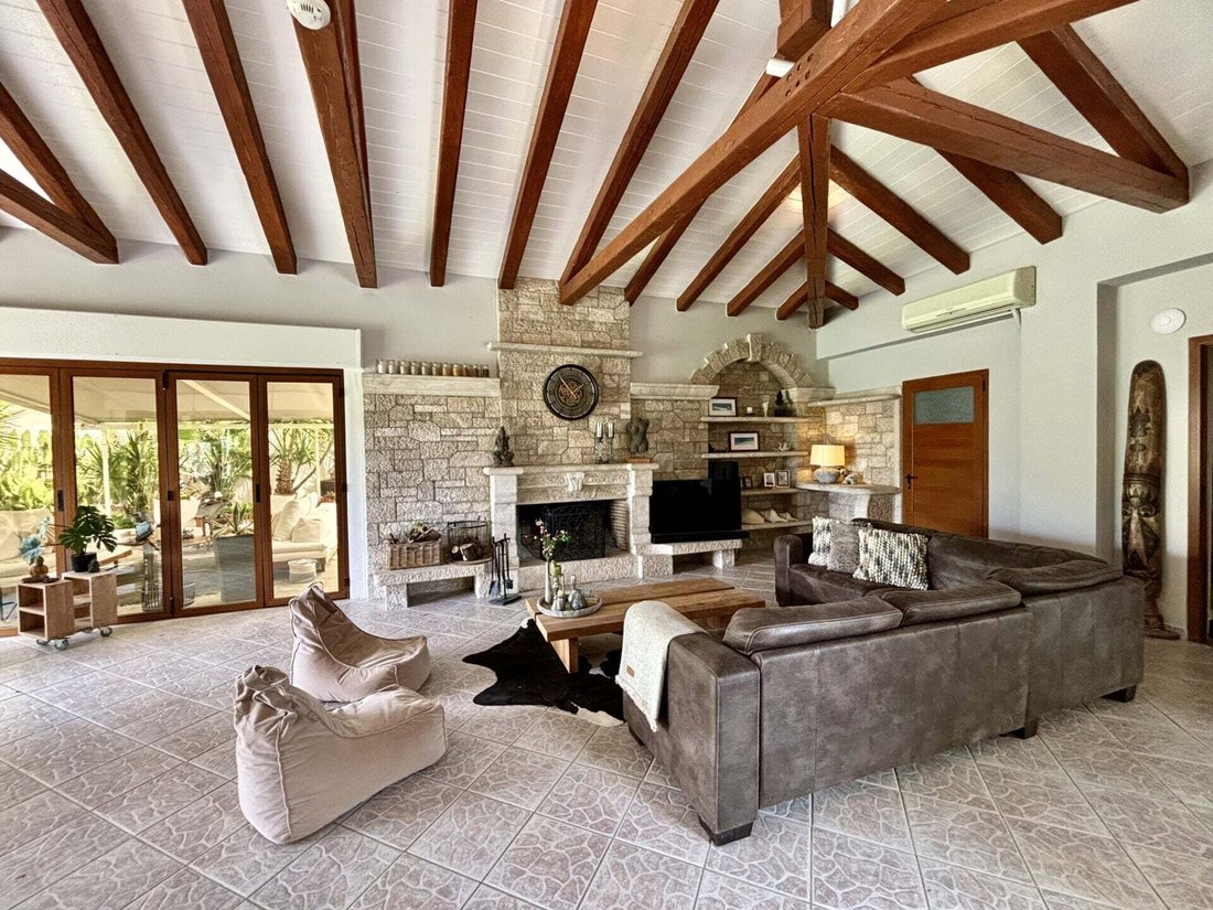 Villa in Koinotita Koilados, Kranidi, Greece 4 - 17408083