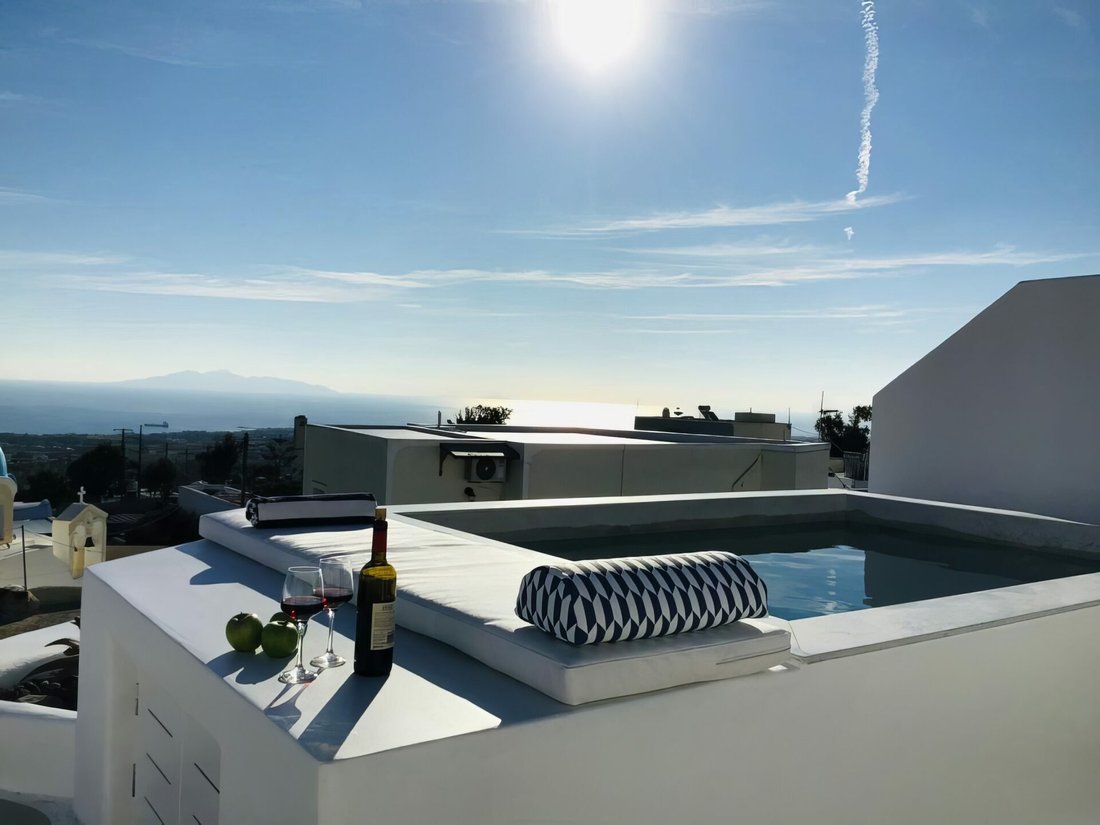 Villa in Thira, Aegean, Greece 2 - 17408415