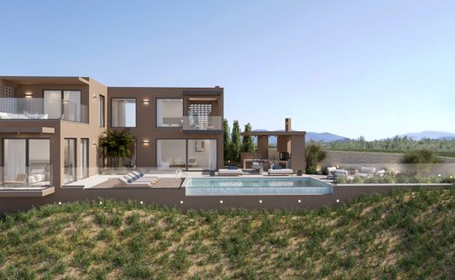 Villa in Platanias, Greece 1
