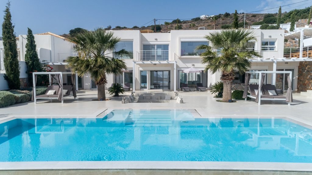 Villa in Community of Elounta, Agios Nikolaos Municipal Unit, Greece 1 - 17407882