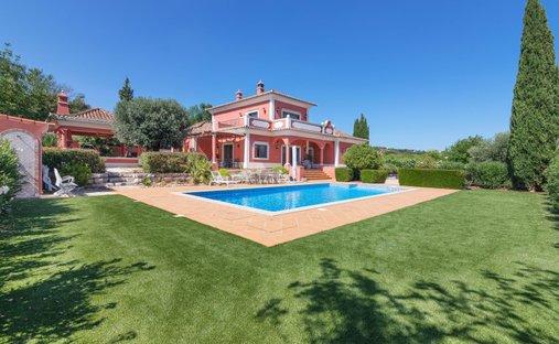 Villa in São Brás de Alportel, Algarve, Portugal 1