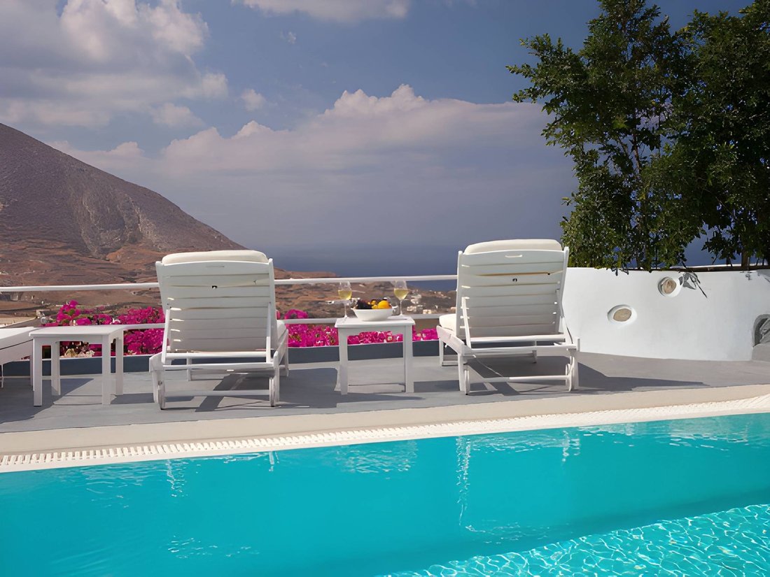 Villa in Thira, Aegean, Greece 5 - 10618174