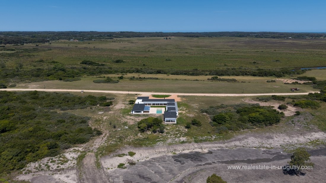House in Laguna Blanca, Maldonado Department, Uruguay 4 - 17415475