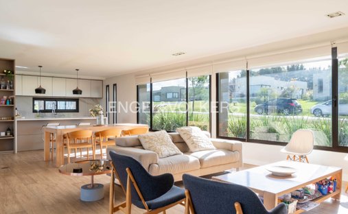 House in La Tahona, Canelones Department, Uruguay 1