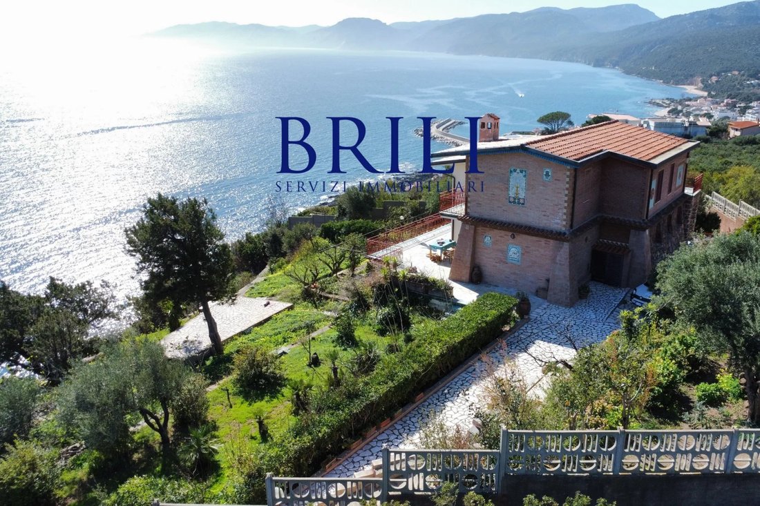 Villa in Dorgali, Sardinia, Italy 1 - 17408030