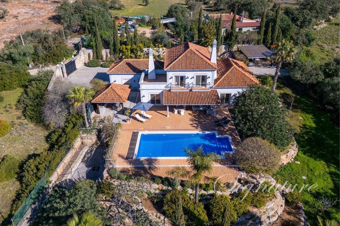 Villa in Santa Barbara de Nexe, Algarve, Portugal 1 - 17408843