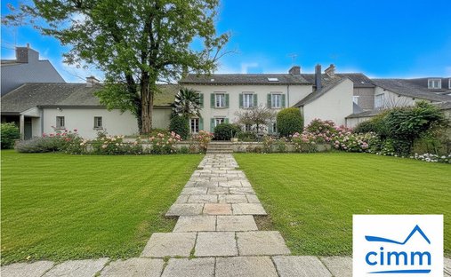 Casa a Nord, Châteaugiron, Francia 1