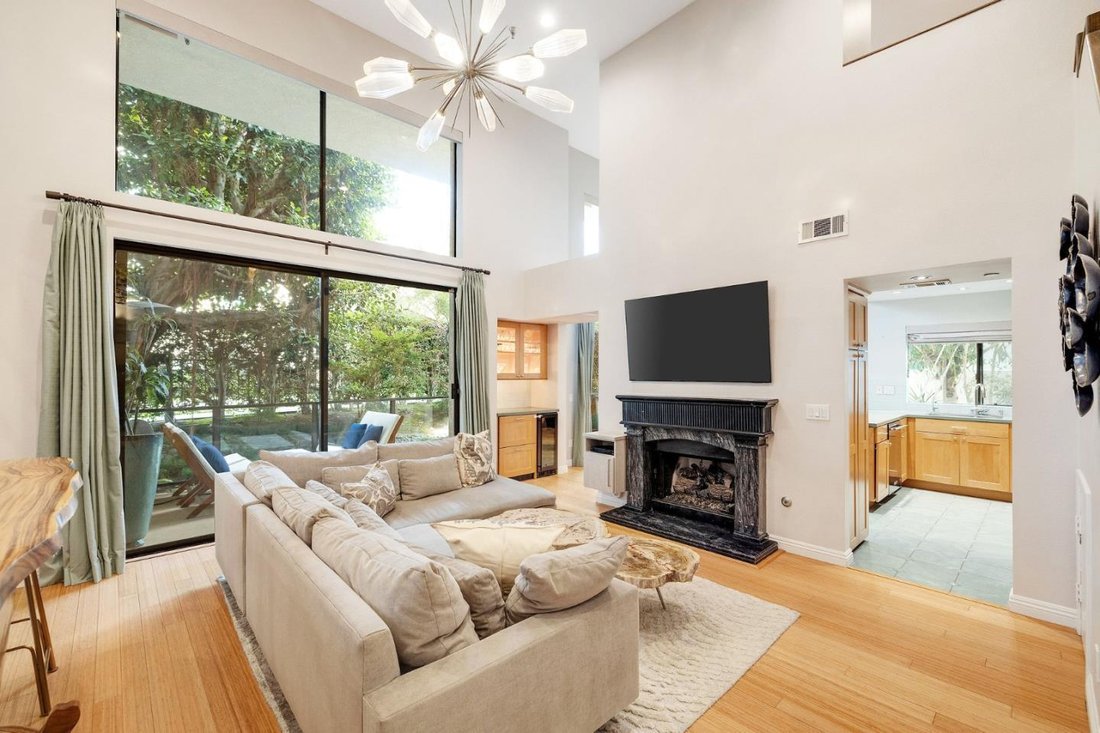 Condo in Torrance, California, United States 3 - 17418082